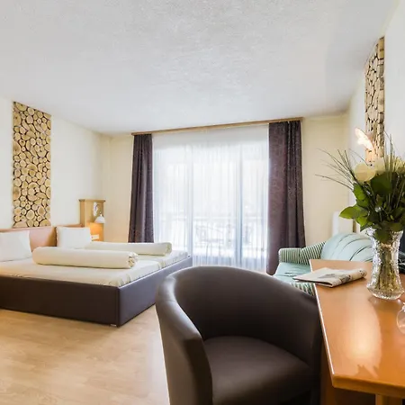 فندق Laurenzhof Lendorf